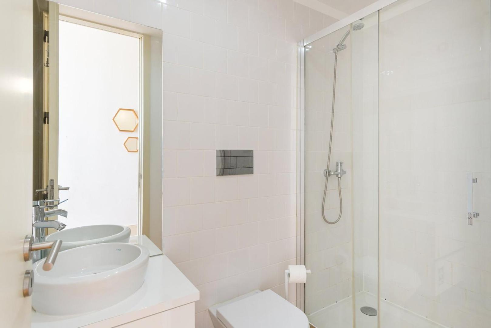 Appartamento Guestready - Urban Oasis With Private Balcony OOporto Esterno foto